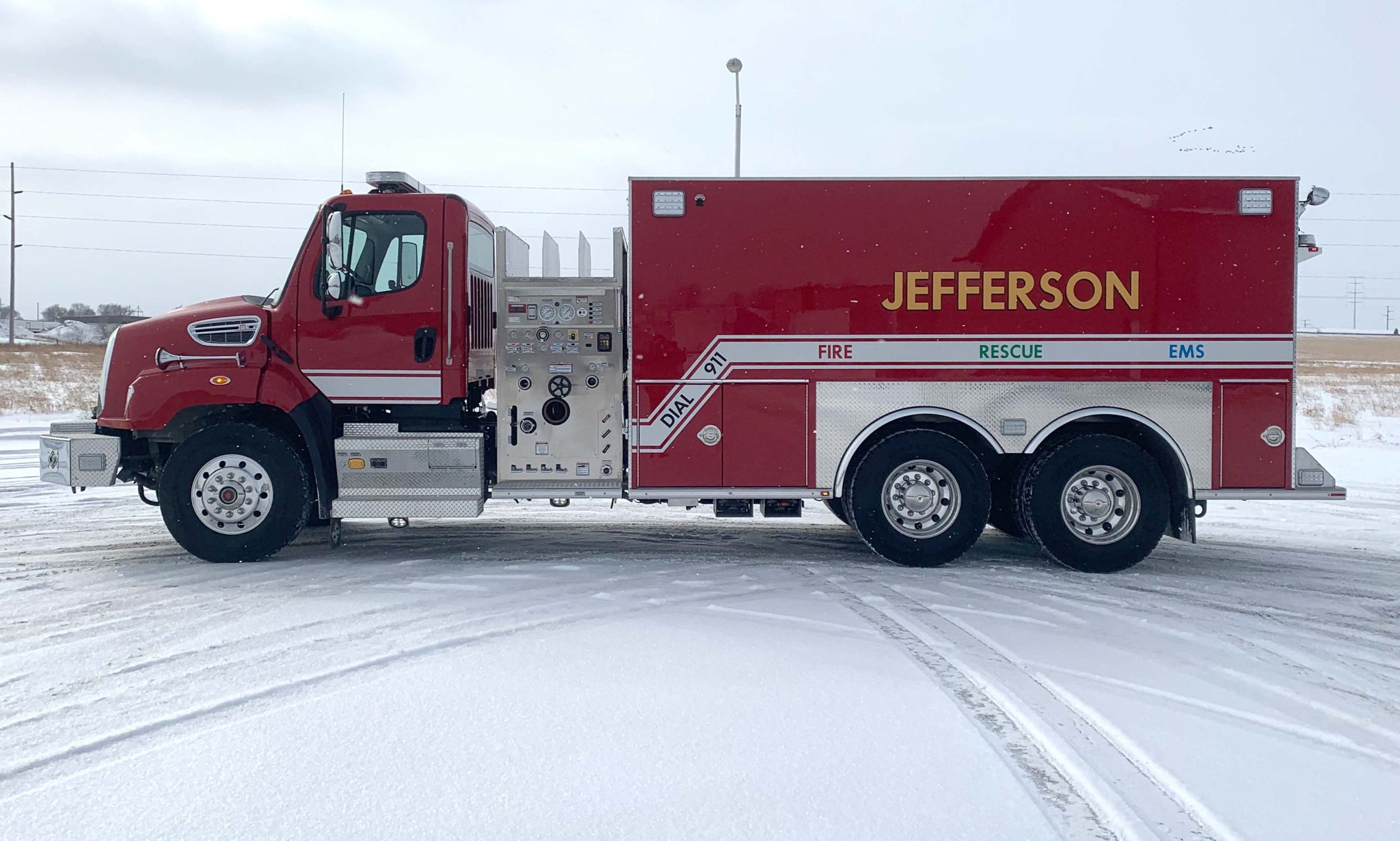 Jefferson Rural Fire Protection District Tanker Spartan Emergency Response